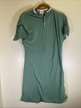 Sleeping Baby Light Sage Green Short Sleeve Romper with White Trim size large